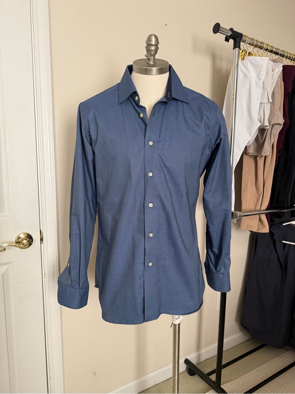 Men's Tailored Long-Sleeve Dress Shirt - Blue